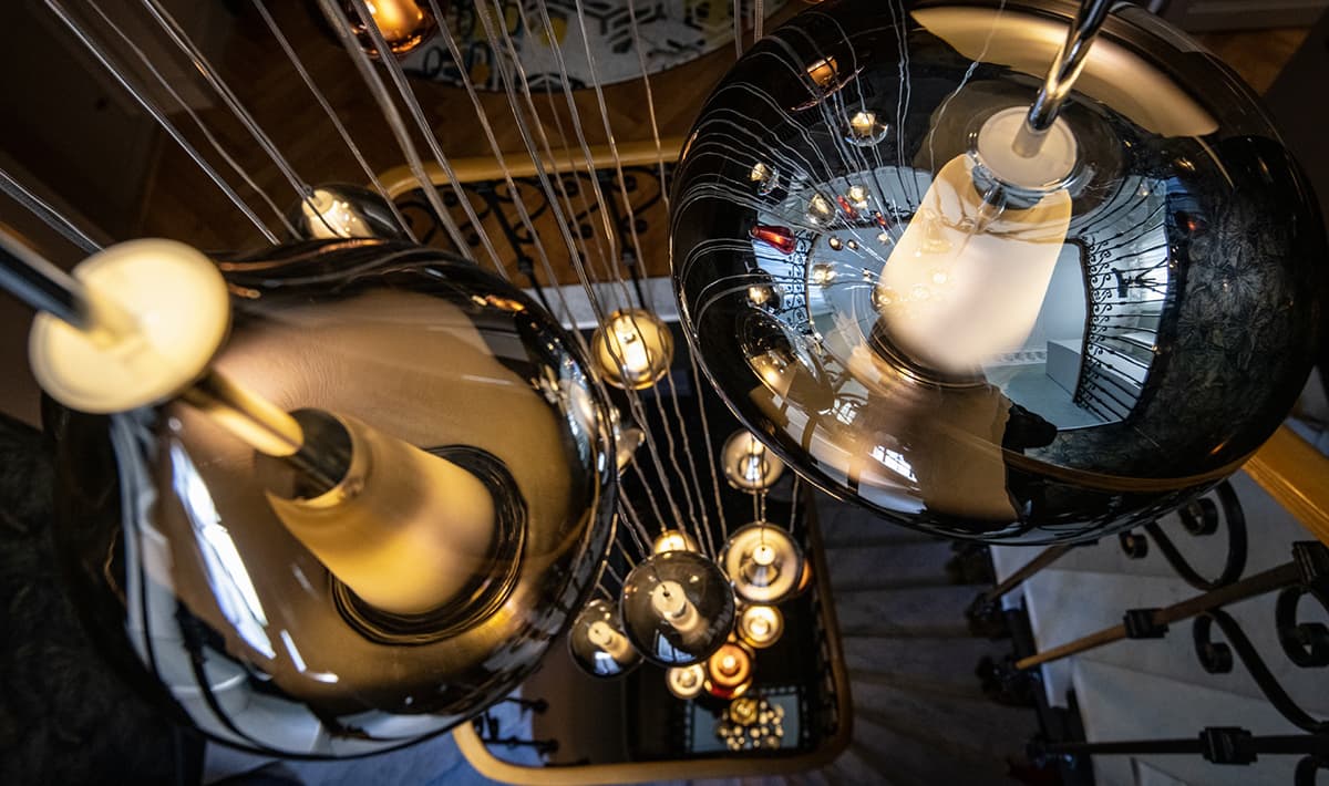 Artistic lighting by Concept Verre
